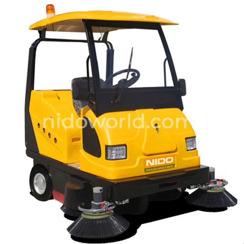 battery operated sweeping machine