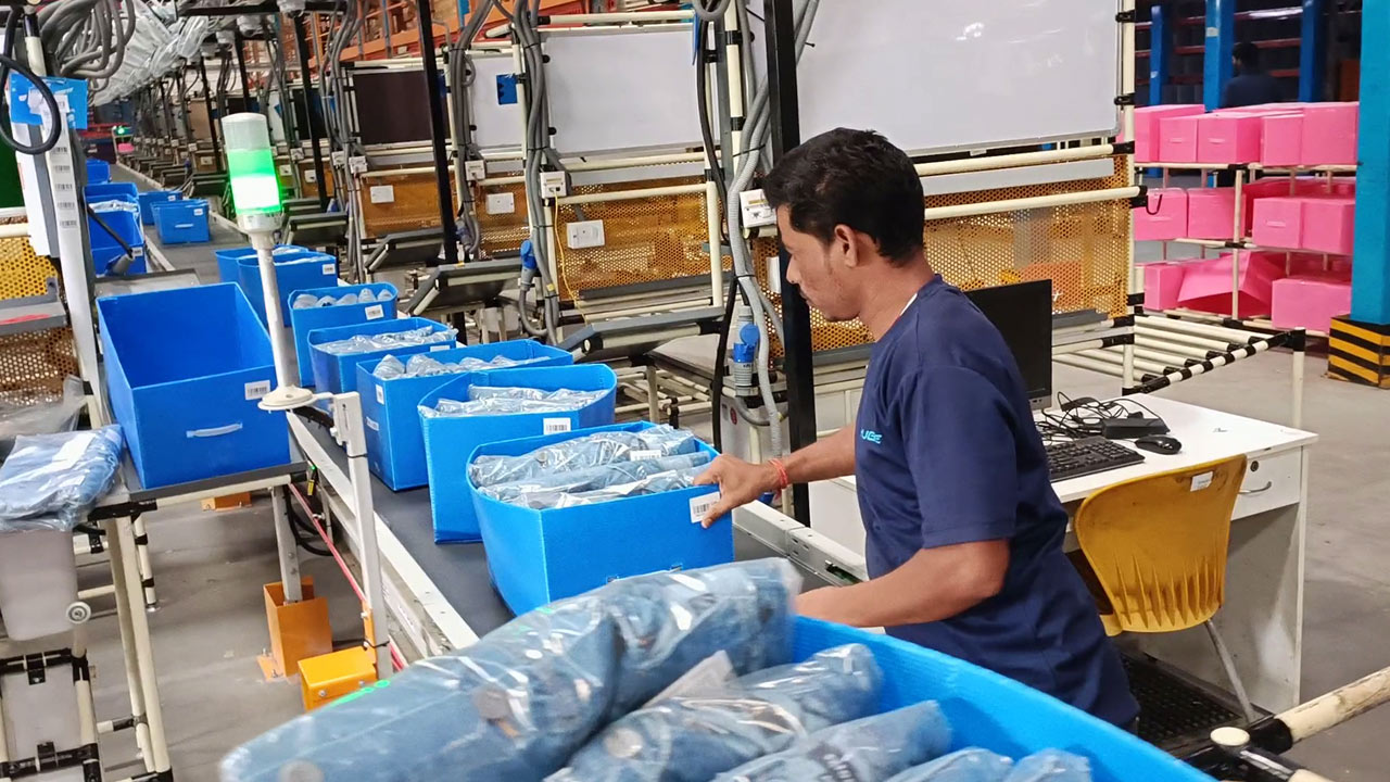 Pack-Line-Conveyor